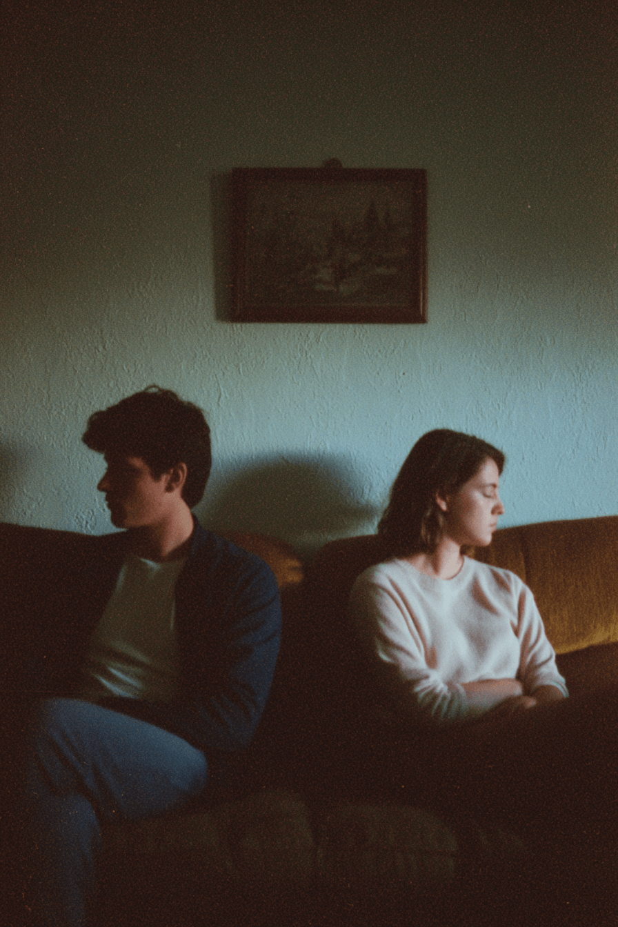 Coping With Partner’s Mood Swings Without Damaging Your Relationship