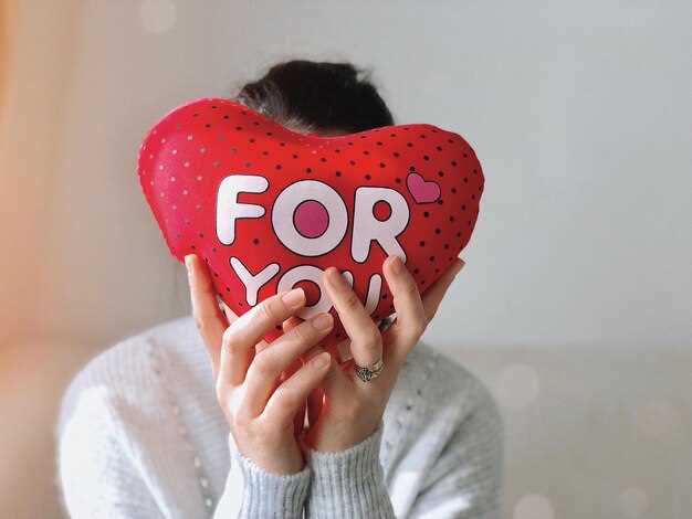 10 Sure Signs You've Found the Right Person to Fall in Love With 10 Sure Signs You've Found the Right Person to Fall in Love With