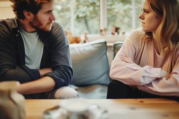 15 Common Relationship Problems - Causes & Solutions 15 Common Relationship Problems: Causes & Solutions