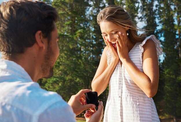50 Signs He Wants to Marry You - How to Tell & What to Look For 50 Signs He Wants to Marry You: How to Tell & What to Look For