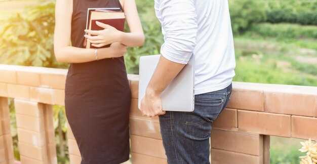 6 College Dating Tips: Navigate Relationships While Balancing Academics