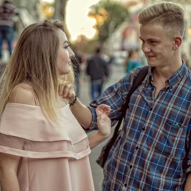 6 Dos and Don'ts When Dating Someone Who's Been Cheated On — How to Rebuild Trust 6 Dos and Don'ts When Dating Someone Who's Been Cheated On — How to Rebuild Trust