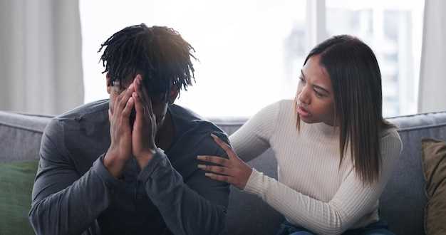 Daily triggers that amplify attachment worries