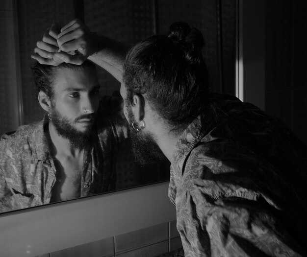 Anxious vs Avoidantďź The Dramatic Relationship Trap You Canât Escape ď˝ Avoidant attachment style Anxious vs Avoidantďź The Dramatic Relationship Trap You Canât Escape ď˝ Avoidant attachment style