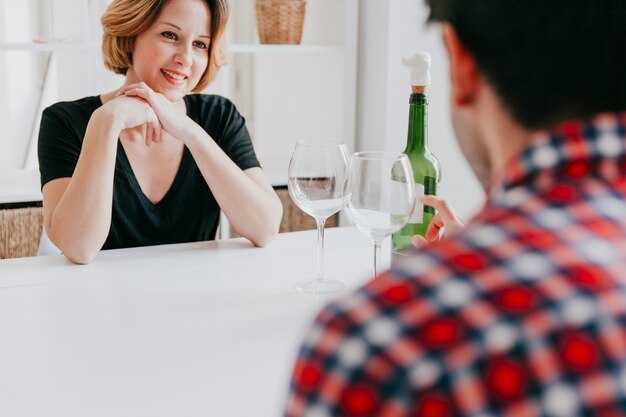 Are You Dating Someone with Alcohol Use Disorder? 11 Signs You're Dating an Alcoholic Are You Dating Someone with Alcohol Use Disorder? 11 Signs You're Dating an Alcoholic