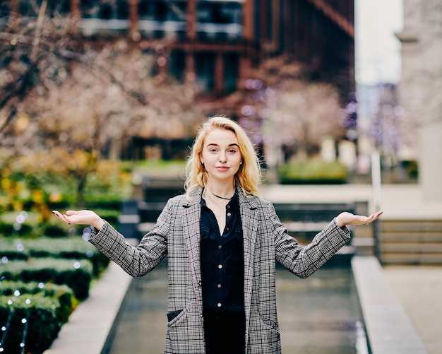 Boost Your Self-Esteem: 6 Tips to Like Yourself More | Sarah Littlefair