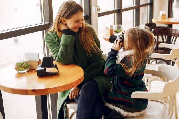 Dating Single Mothers: Respectful Guide & Practical Tips