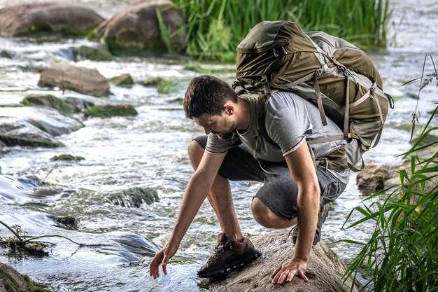 Choosing footwear: tread patterns, drainage features and sock strategy