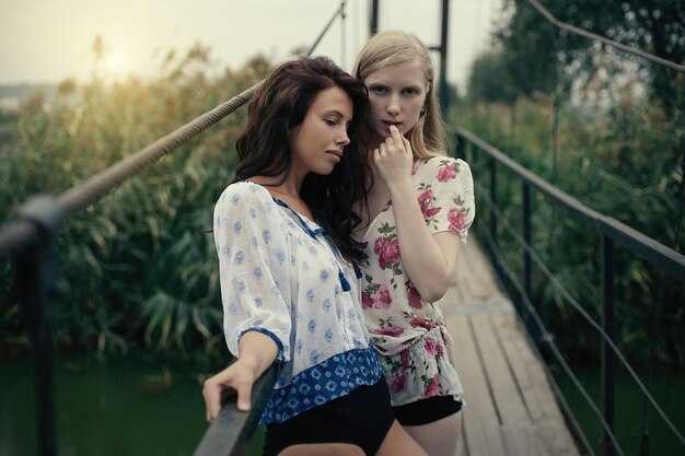 Friendship Betrayal - What It Looks Like and How to Cope Friendship Betrayal: What It Looks Like and How to Cope