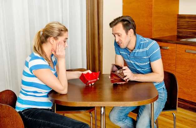 How to Tell a New Boyfriend About Your Recent Divorce — Without Scaring Him