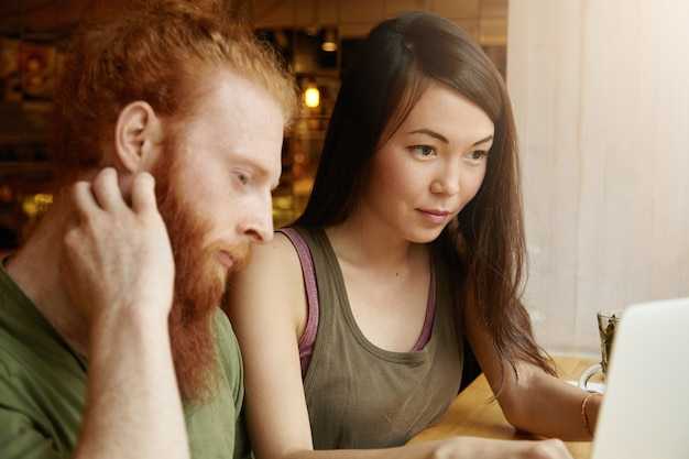 How to Tell That You're an Extrovert: Key Signs & Traits