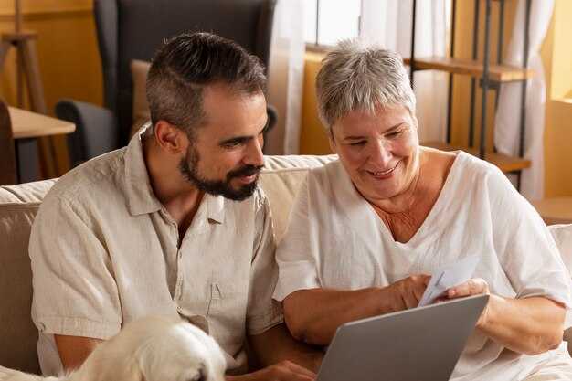 Clear Communication: Dignified Ways to Talk with Seniors and Their Helpers