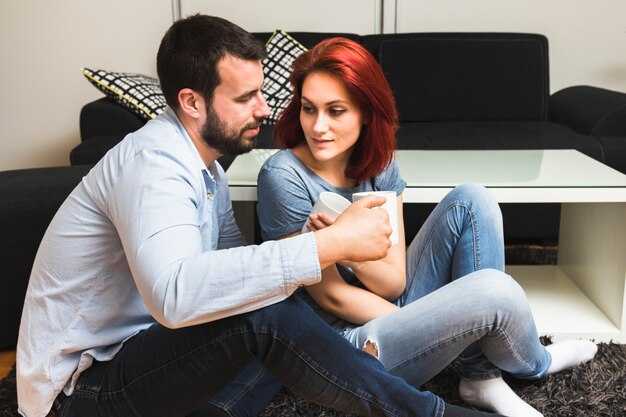 Overcome Insecurity in Relationships - 7 Tips for Anxious Love Overcome Insecurity in Relationships: 7 Tips for Anxious Love