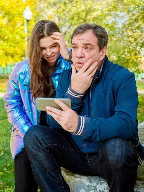 Six playful rituals that boost rapport (gestures #19–#24)