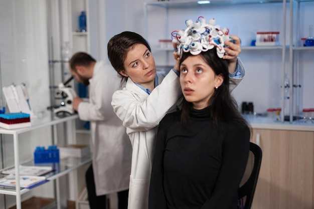 Theories on How People Develop Phobias: Causes, Learning, and Neurobiology