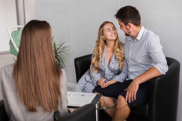 Therapists Say Marriage Counseling Can Save Your Relationship Therapists Say Marriage Counseling Can Save Your Relationship