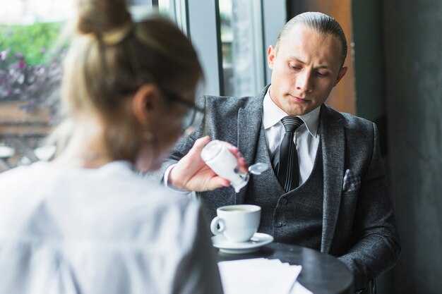 First-Date Payment: Quick Decision Checklist