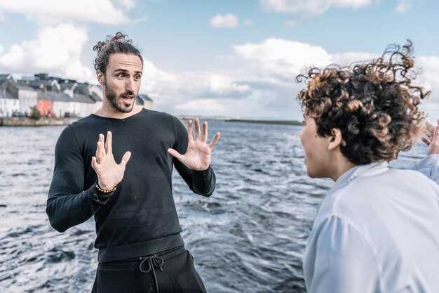 Why Men Can’t Resist a Naturally Challenging Woman — Psychology of Attraction Why Men Can’t Resist a Naturally Challenging Woman — Psychology of Attraction