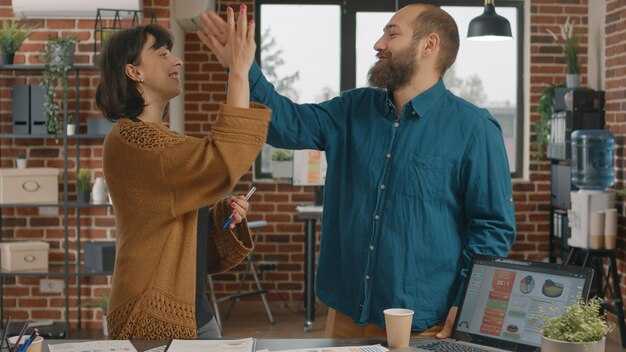 Detecting value tension in online interactions and peer influence
