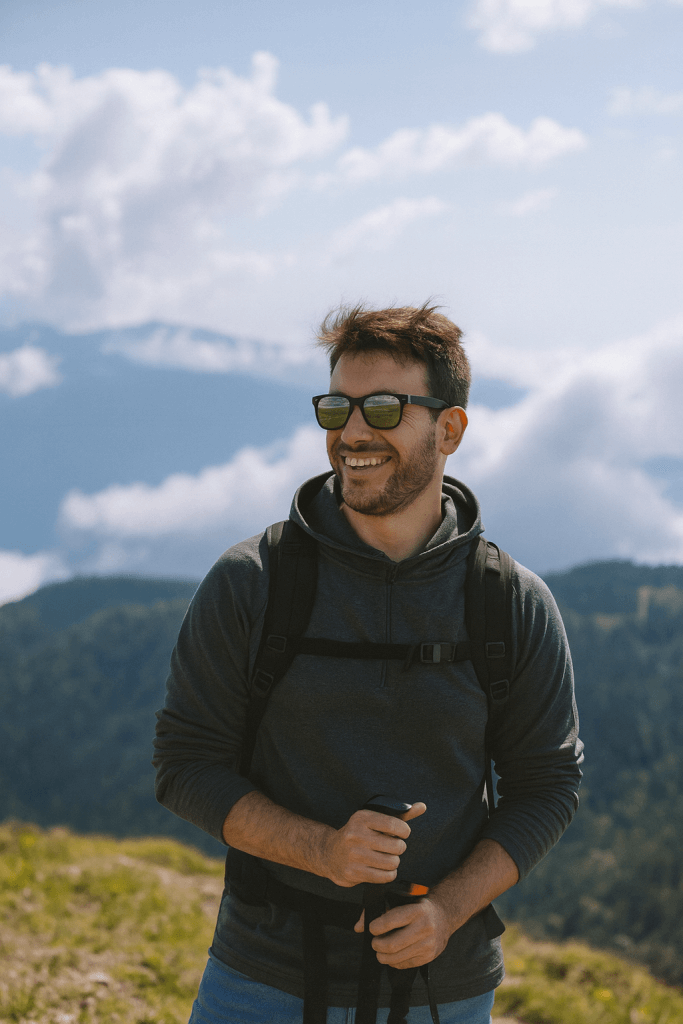 Ryan, 25